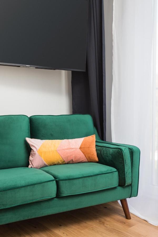 City Of The Kings - Botany Bay Apartment Krakow Bagian luar foto